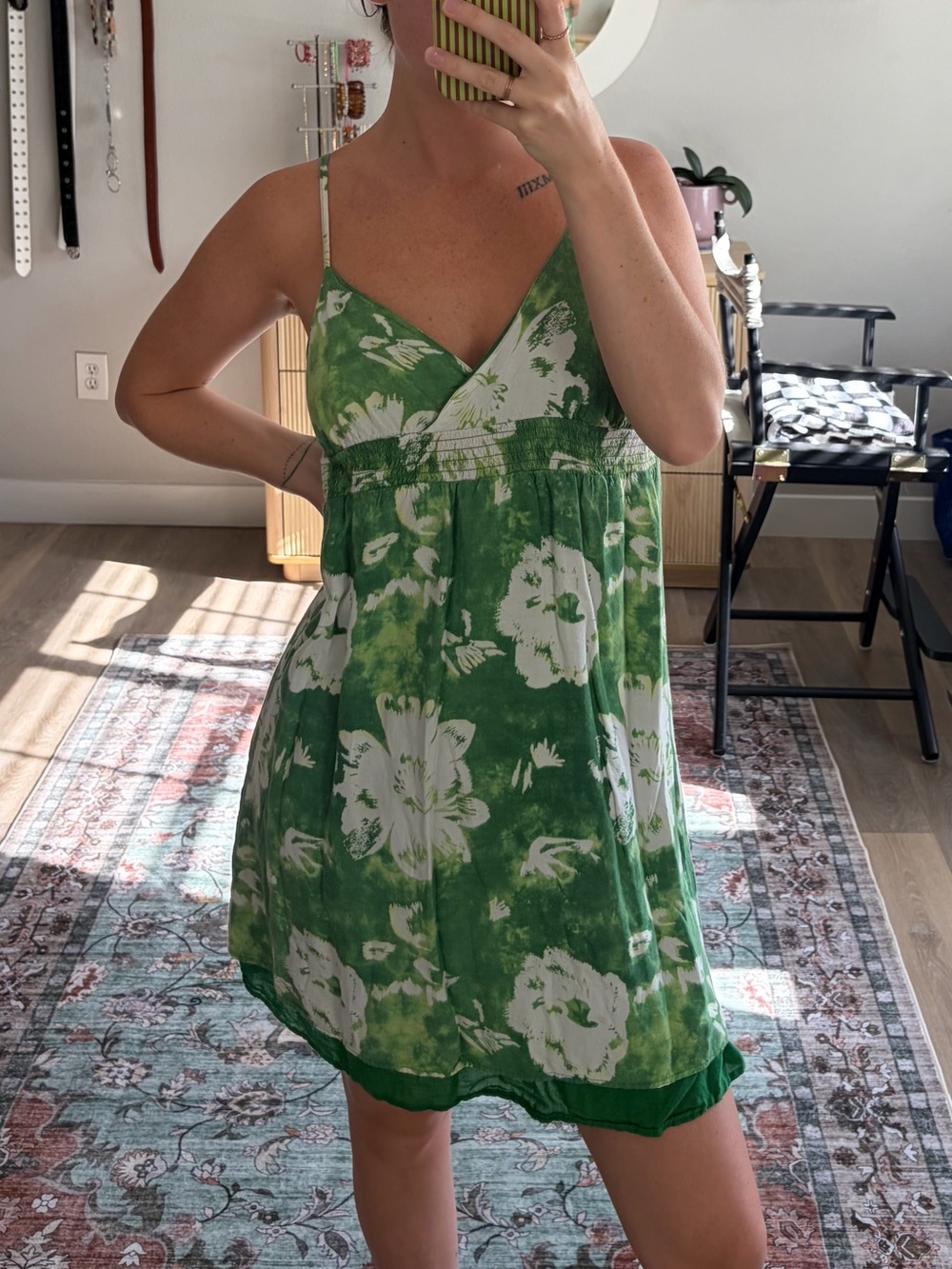 So Wear It Declare It Green Floral Mini Dress Medium
